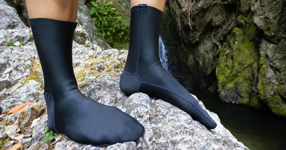 Polymer Anti Blister Long Liner Socks